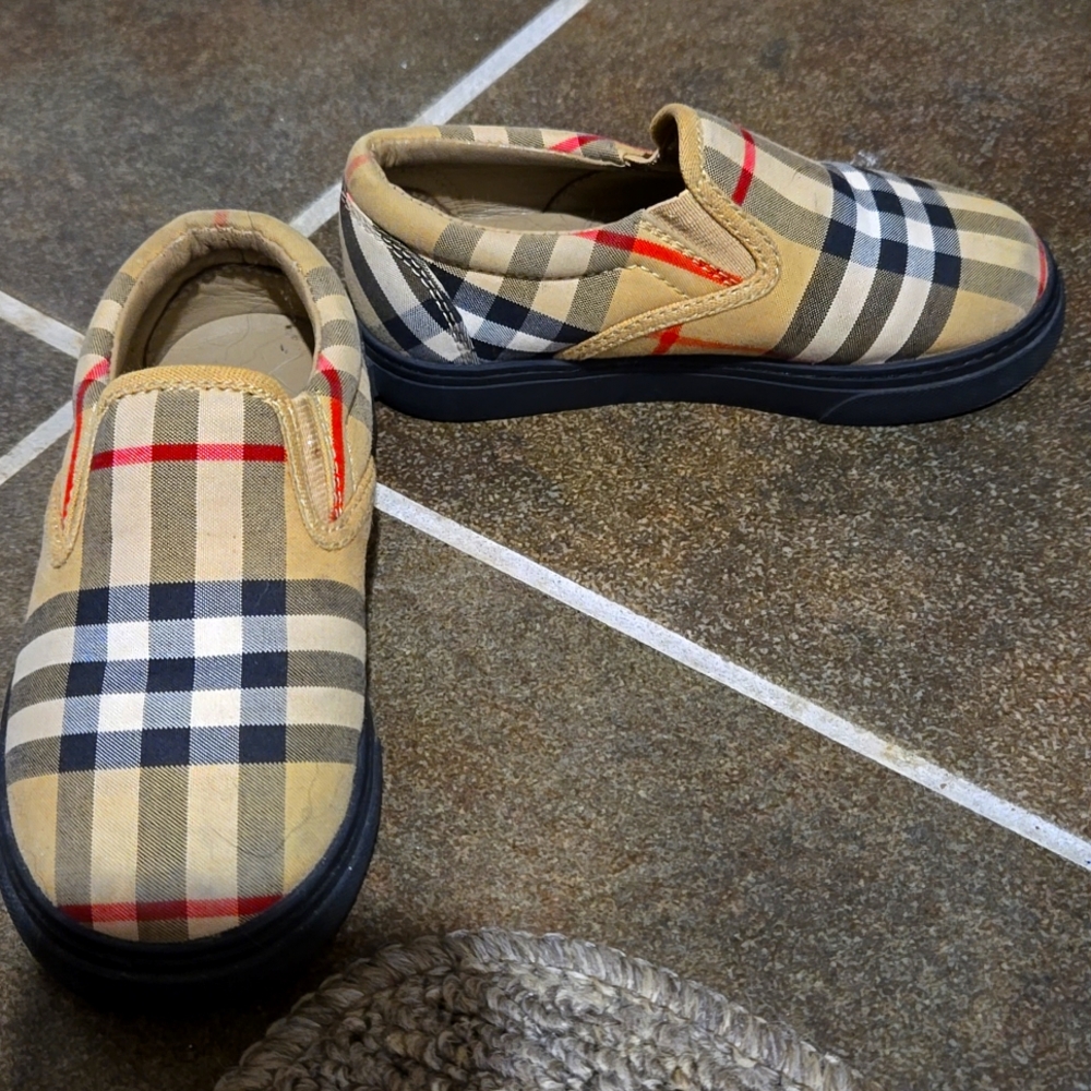 Kids Burberry loafers